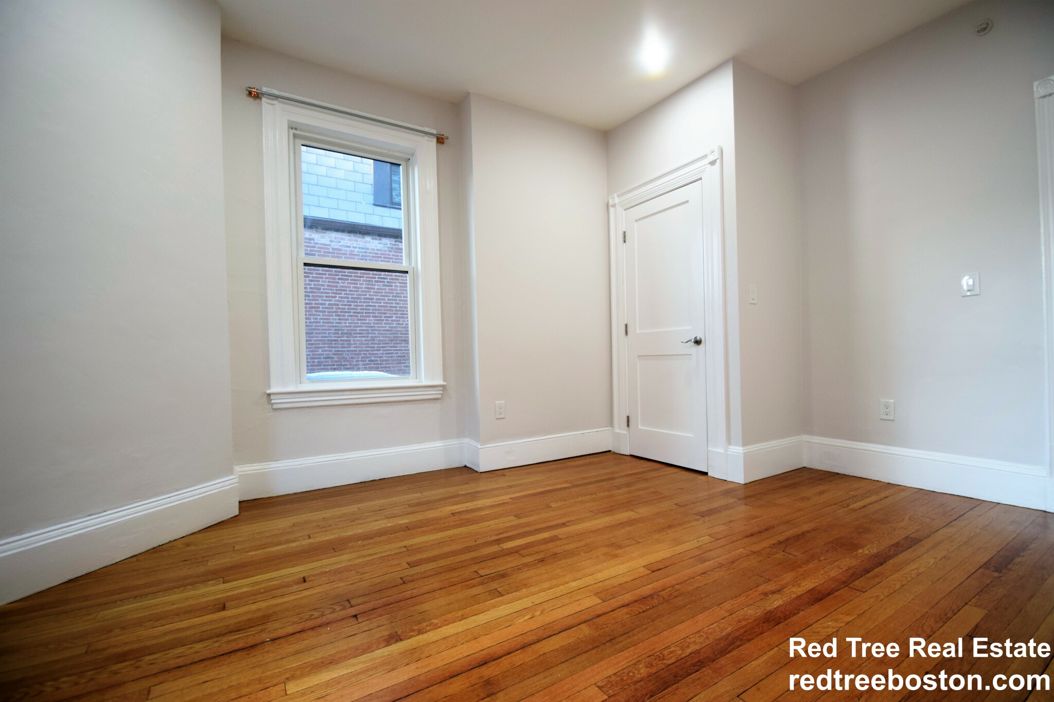 3 bed, 1 bath apartment for rent at 48 Gloucester St Unit 2, Back Bay — photo 12 of 26