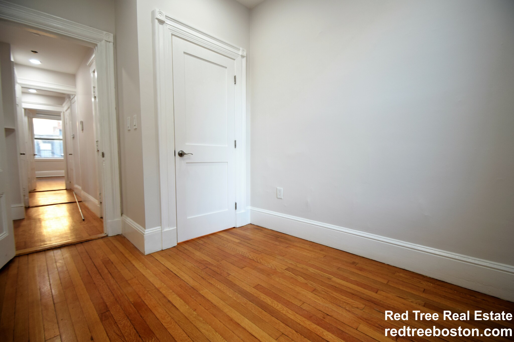 3 bed, 1 bath apartment for rent at 48 Gloucester St Unit 2, Back Bay — photo 19 of 26