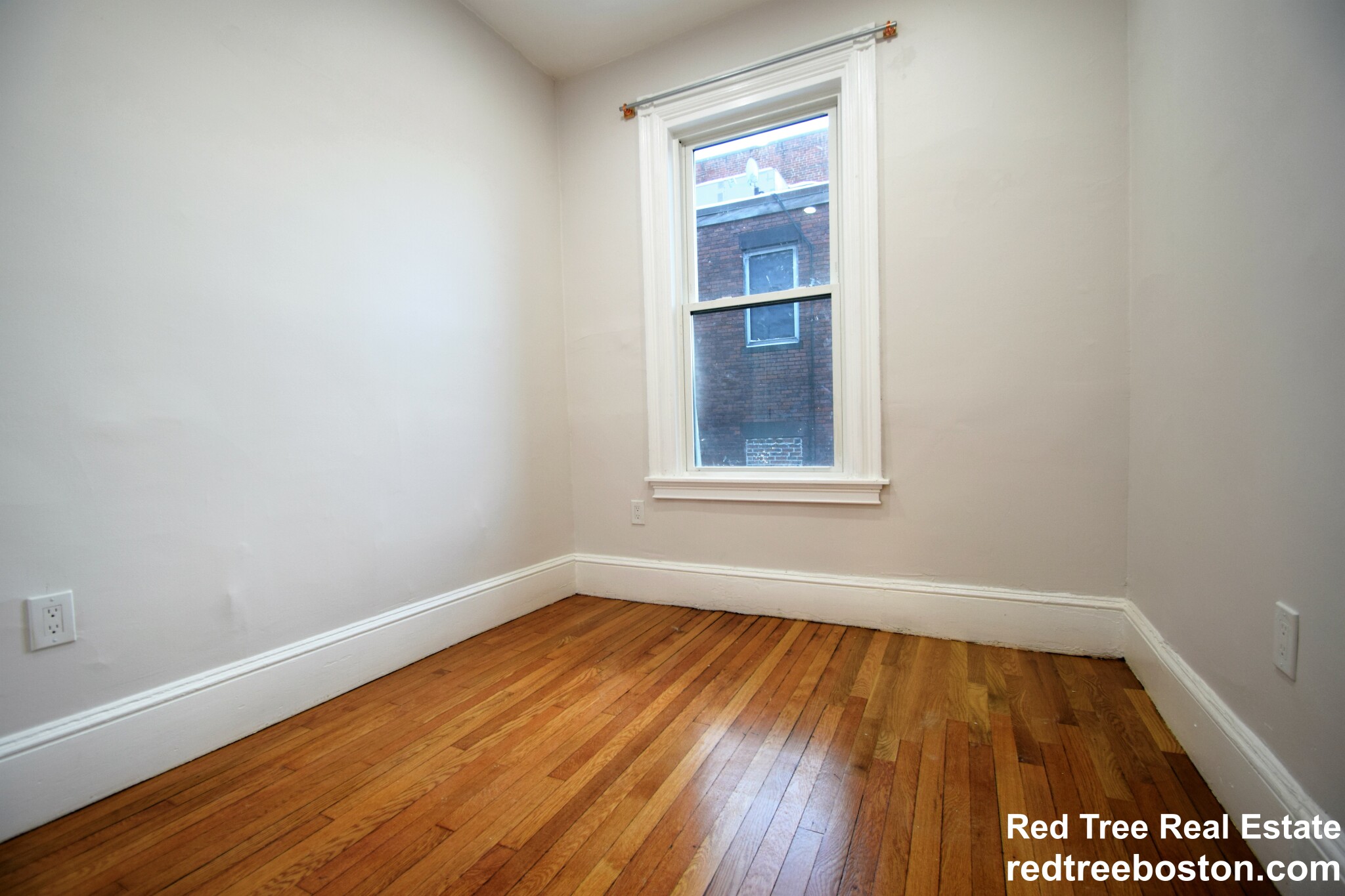 3 bed, 1 bath apartment for rent at 48 Gloucester St Unit 2, Back Bay — photo 18 of 26