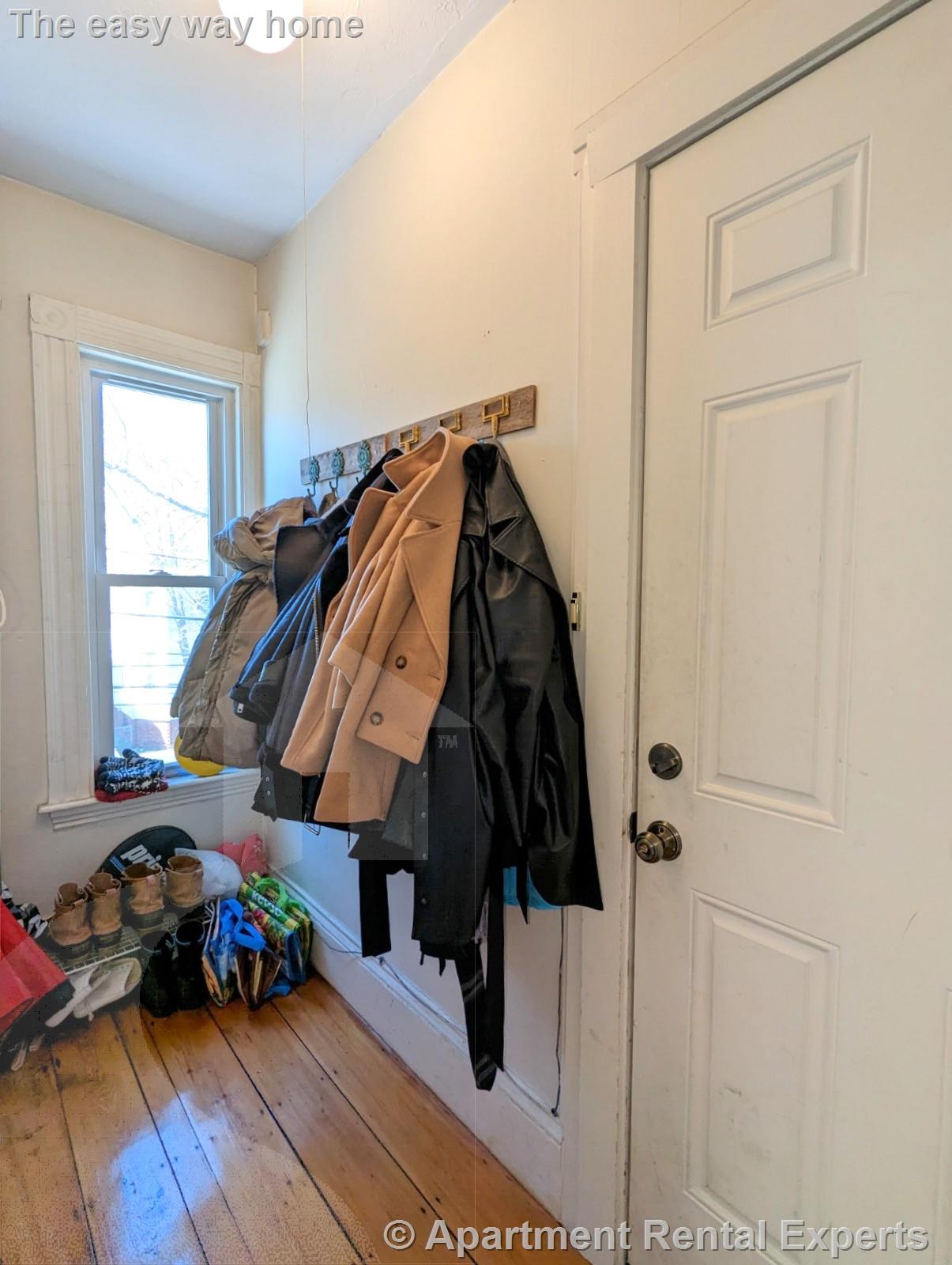 3 bed, 1 bath apartment for rent at 48 Gorham St Unit 2, Davis Square — photo 6 of 17