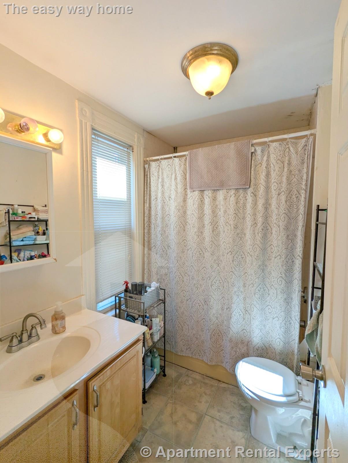 3 bed, 1 bath apartment for rent at 48 Gorham St Unit 2, Davis Square — photo 10 of 17
