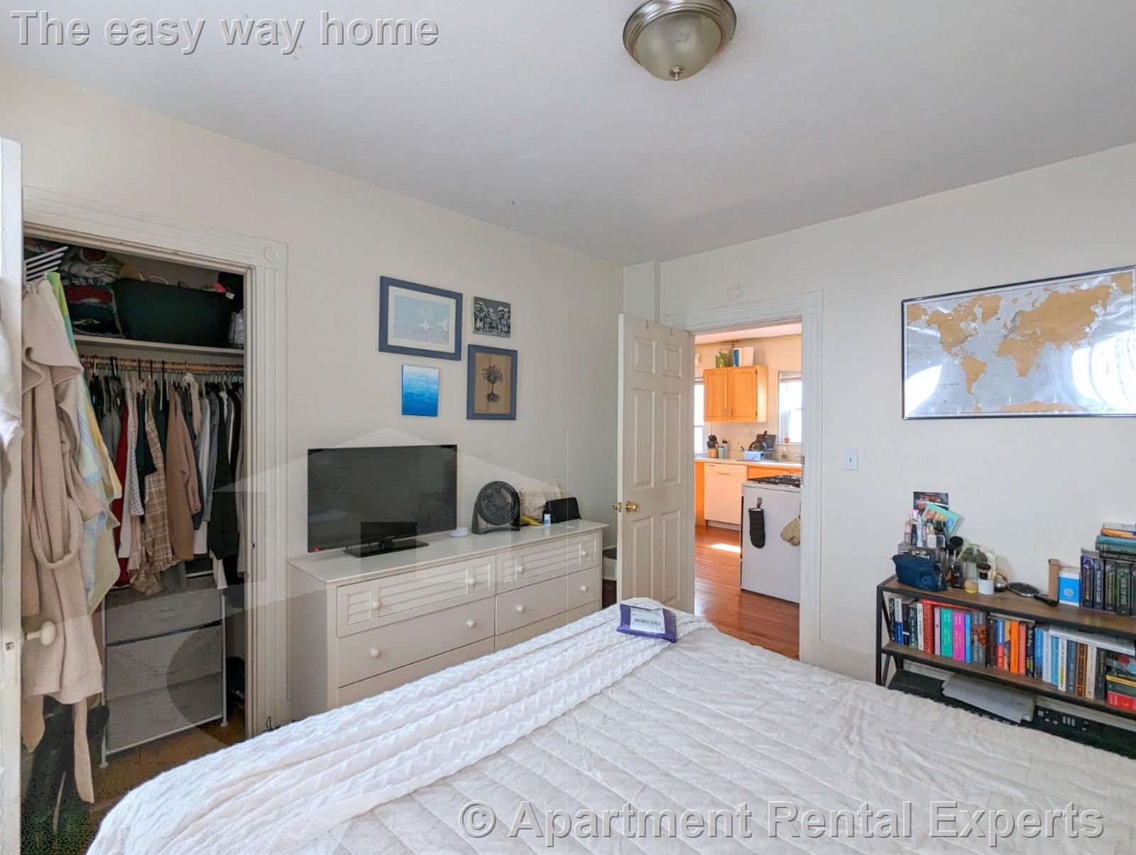 3 bed, 1 bath apartment for rent at 48 Gorham St Unit 2, Davis Square — photo 15 of 17