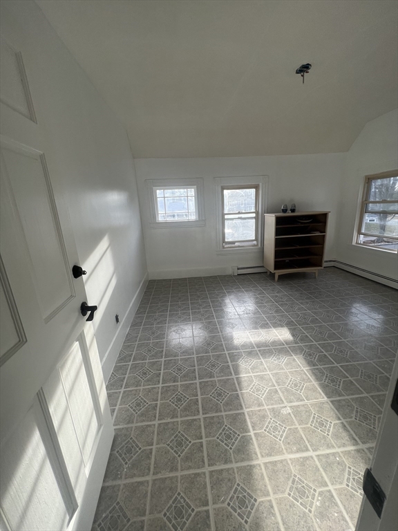 1 bed, 1 bath apartment for rent at 48 Grandview Unit 4, Quincy — photo 16 of 19