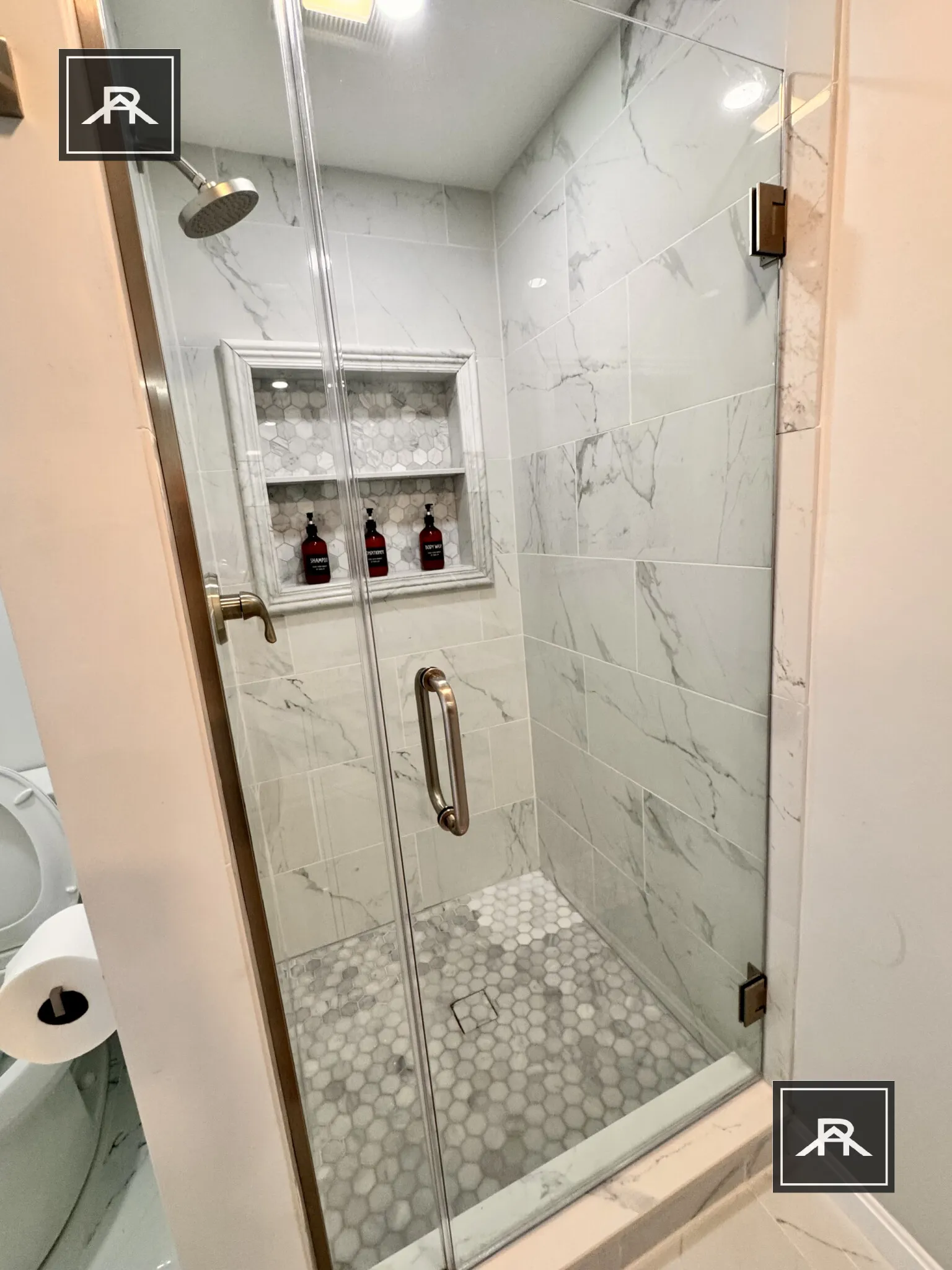 4 bed, 2 bath apartment for rent at 48 Greycliff Rd Unit 1, Brighton — photo 7 of 9