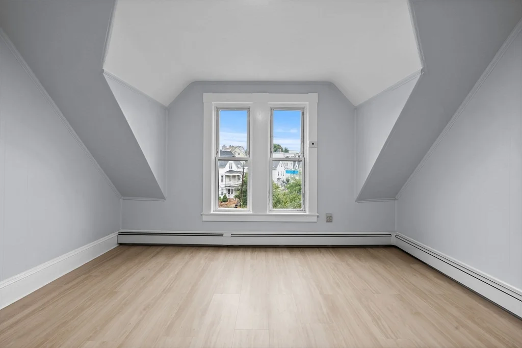 3 bed, 1 bath apartment for rent at 48 Hamilton Ave Unit 3, Lynn — photo 16 of 19