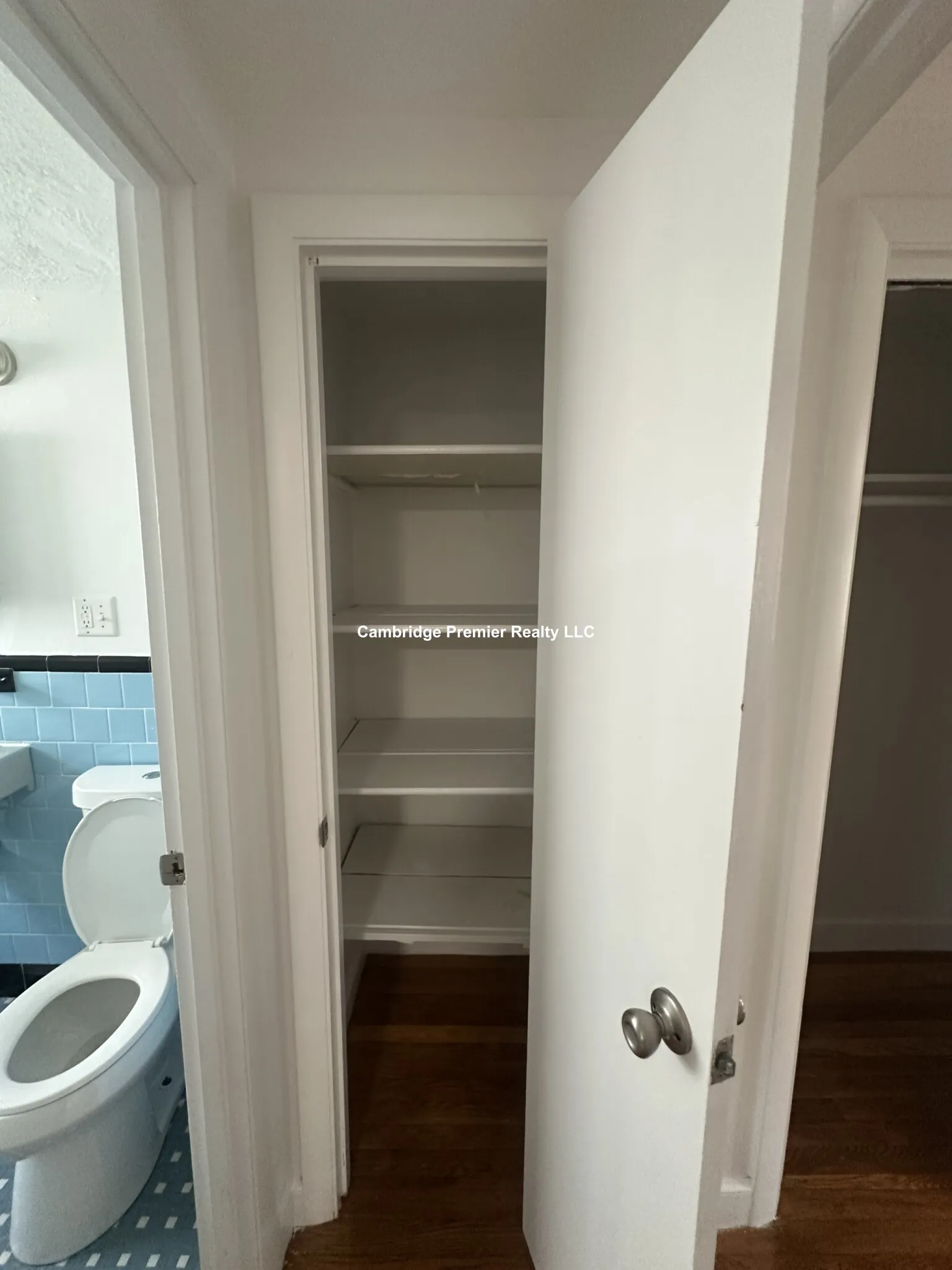 1 bed, 1 bath apartment for rent at 48 Harvard Ave Unit 4, Harvard Avenue — photo 12 of 13