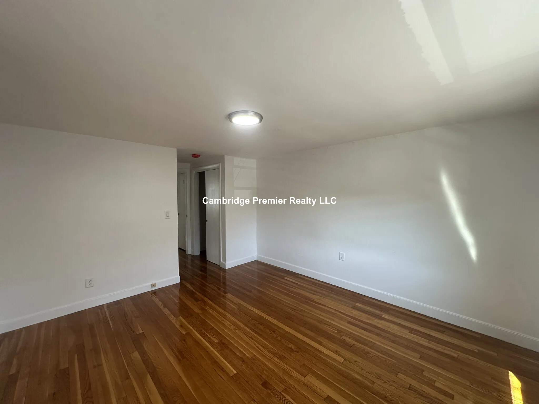 1 bed, 1 bath apartment for rent at 48 Harvard Ave Unit 4, Harvard Avenue — photo 10 of 13