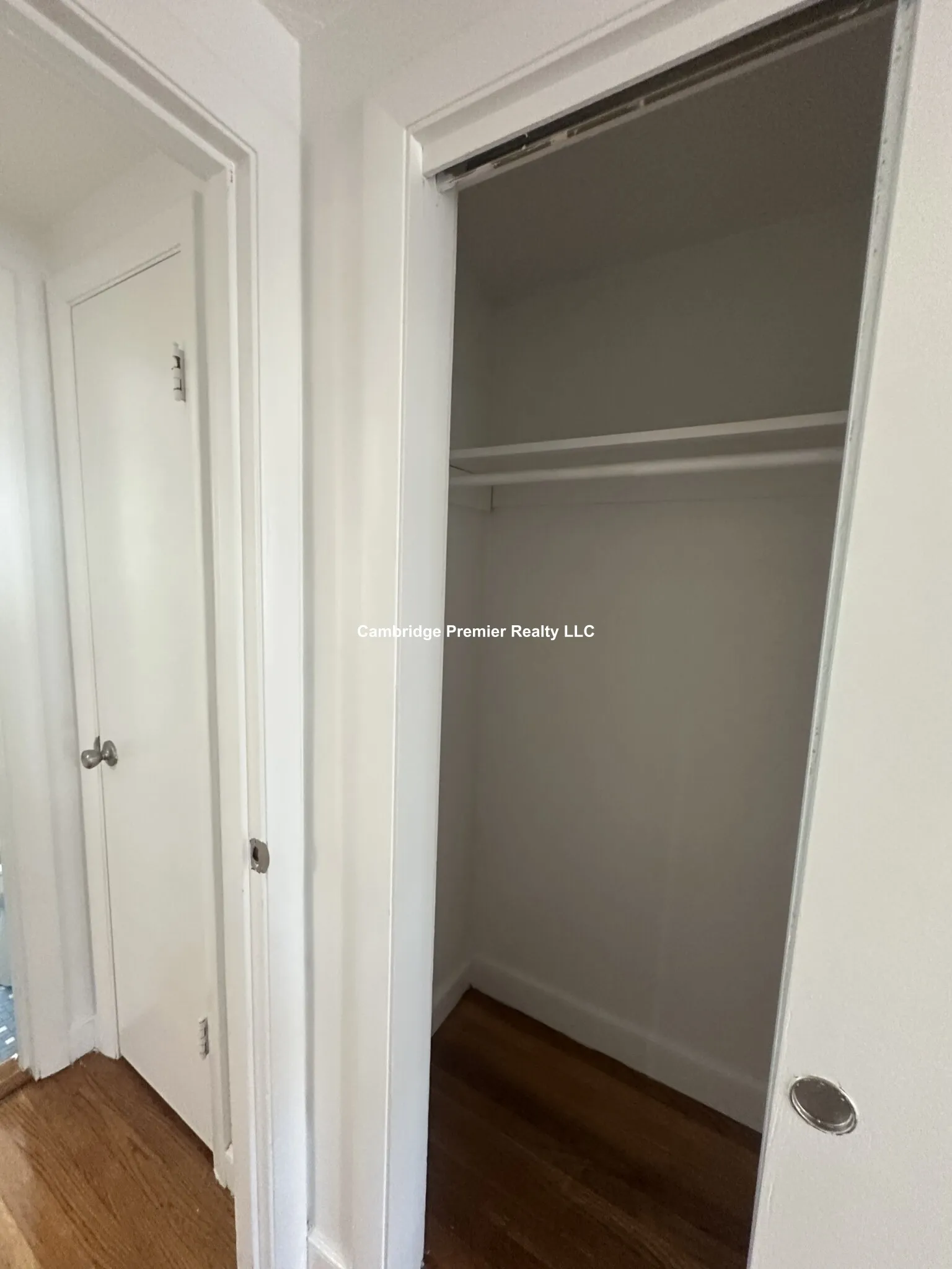 1 bed, 1 bath apartment for rent at 48 Harvard Ave Unit 4, Harvard Avenue — photo 11 of 13