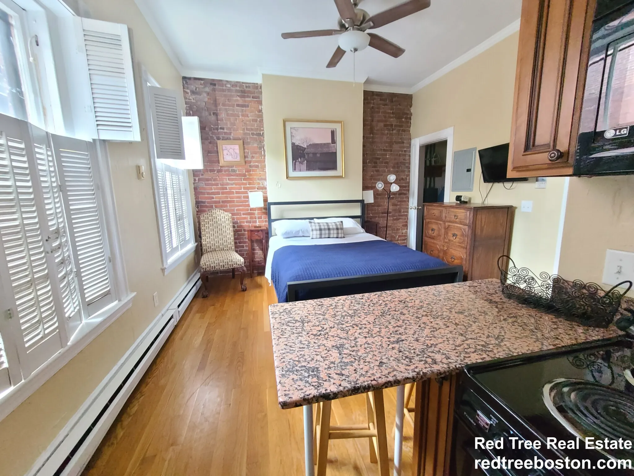 Studio bed, 1 bath apartment for rent at 48 Hereford St Unit 2, Back Bay — photo 3 of 25