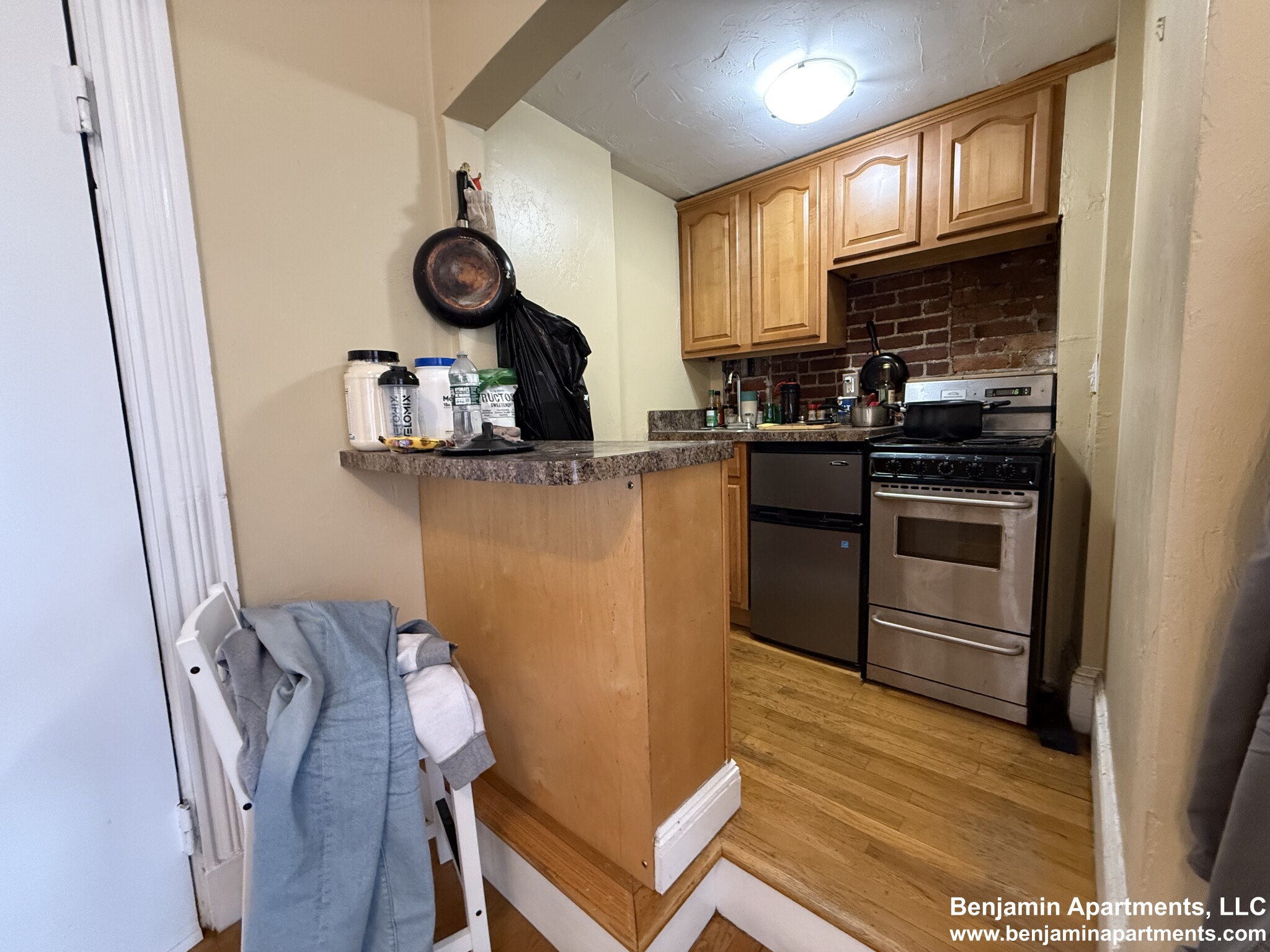 Studio bed, 1 bath apartment for rent at 48 Hereford St Unit 2E, Back Bay — photo 2 of 12