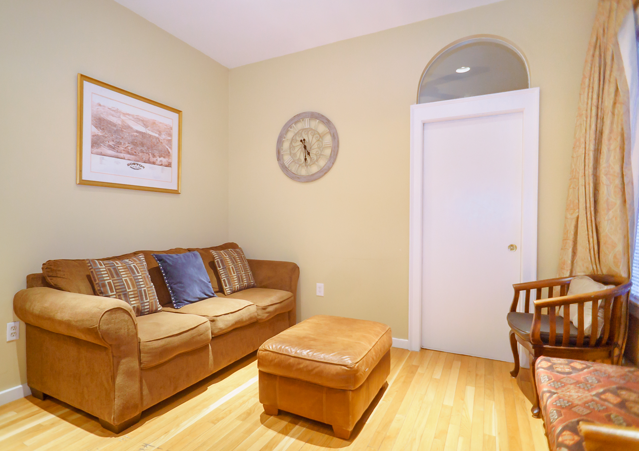 2 bed, 1 bath apartment for rent at 48 Hereford St Unit A, Back Bay — photo 6 of 18
