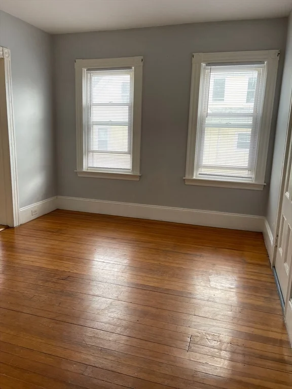 3 bed, 1 bath apartment for rent at 48 Hodge Ave Unit 2nd, Taunton — photo 3 of 11