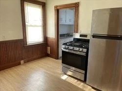3 bed, 1 bath apartment for rent at 48 Hodge Ave Unit 2nd, Taunton — photo 8 of 11