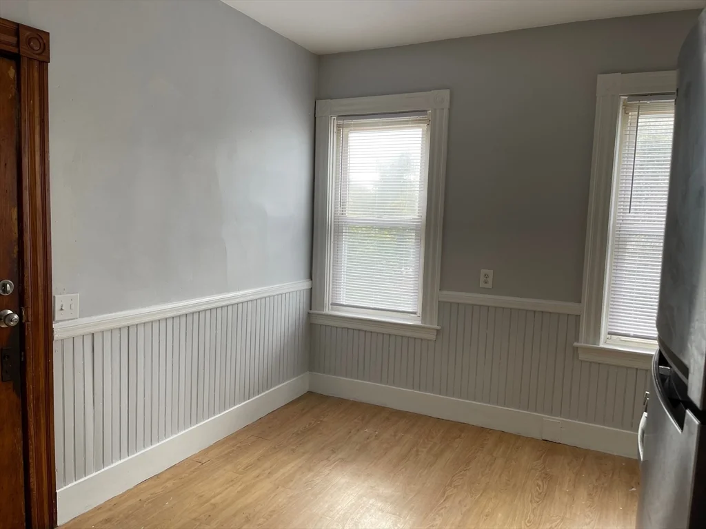 3 bed, 1 bath apartment for rent at 48 Hodge Ave Unit 2nd, Taunton — photo 7 of 11