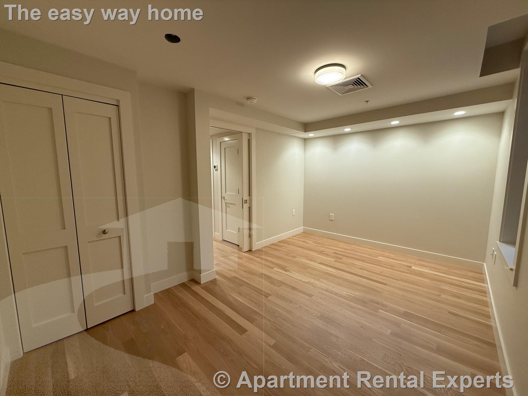 1 bed, 1 bath apartment for rent at 48 Jfk St Unit 1, Harvard Square — photo 7 of 12