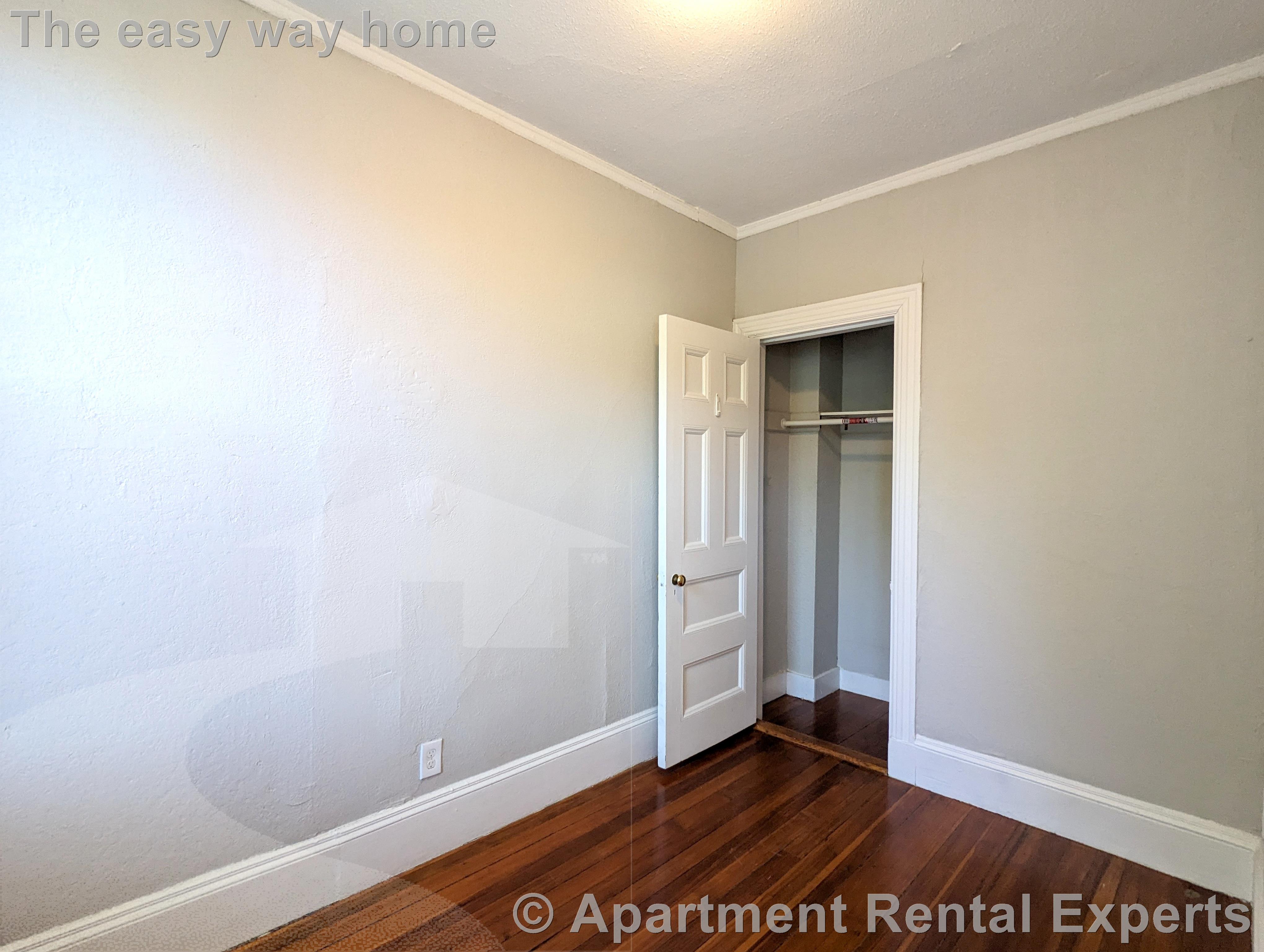 1 bed, 1 bath apartment for rent at 48 Jfk St Unit 12, Harvard Square — photo 6 of 9