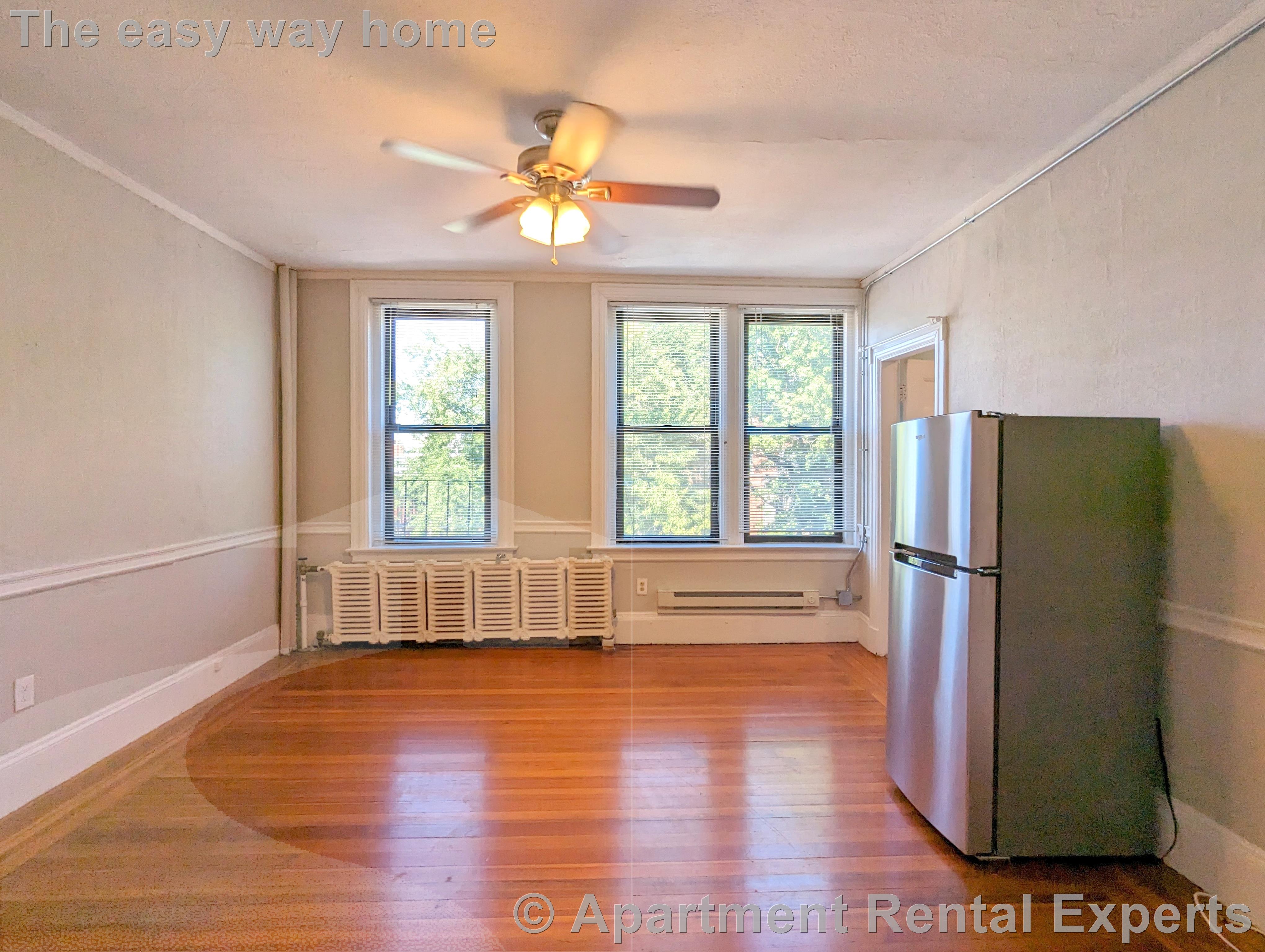 1 bed, 1 bath apartment for rent at 48 Jfk St Unit 12, Harvard Square — photo 3 of 9