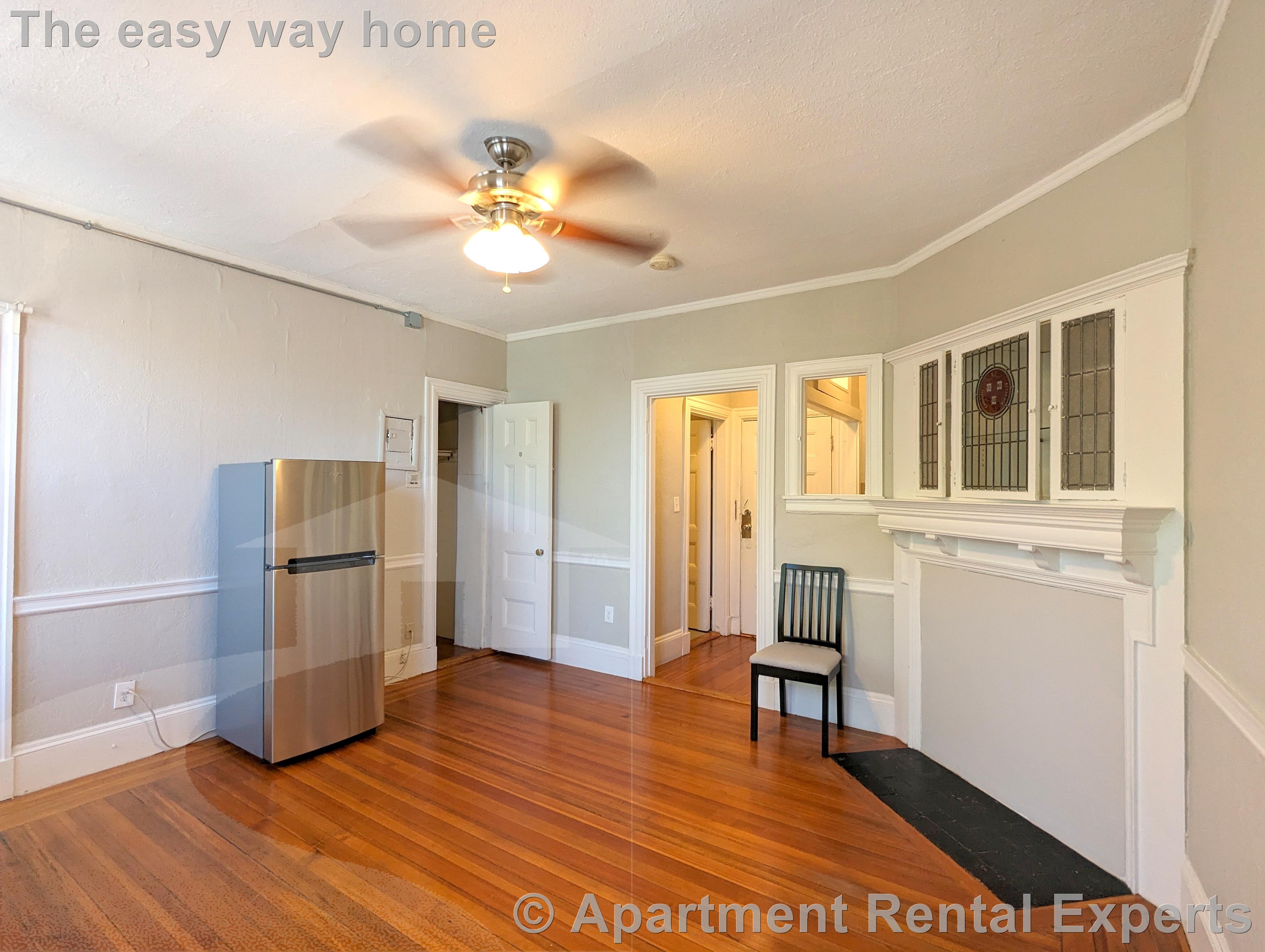 1 bed, 1 bath apartment for rent at 48 Jfk St Unit 12, Harvard Square — photo 4 of 9