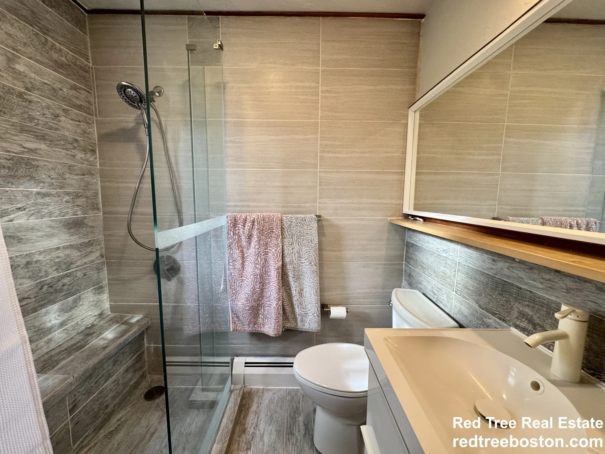 3 bed, 2 bath apartment for rent at 48 Kent St Unit 5, Brookline Village — photo 11 of 19