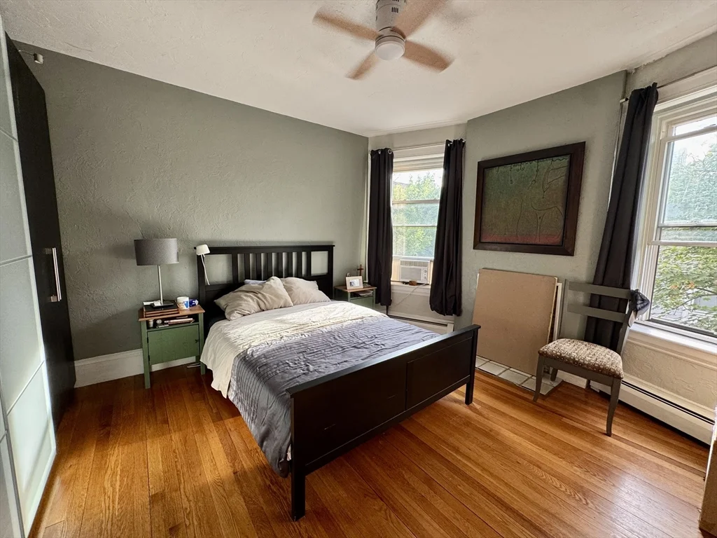 3 bed, 2 bath apartment for rent at 48 Kent St Unit 5E, Brookline Village — photo 9 of 13