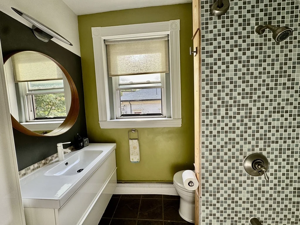 3 bed, 2 bath apartment for rent at 48 Kent St Unit 5E, Brookline Village — photo 8 of 13