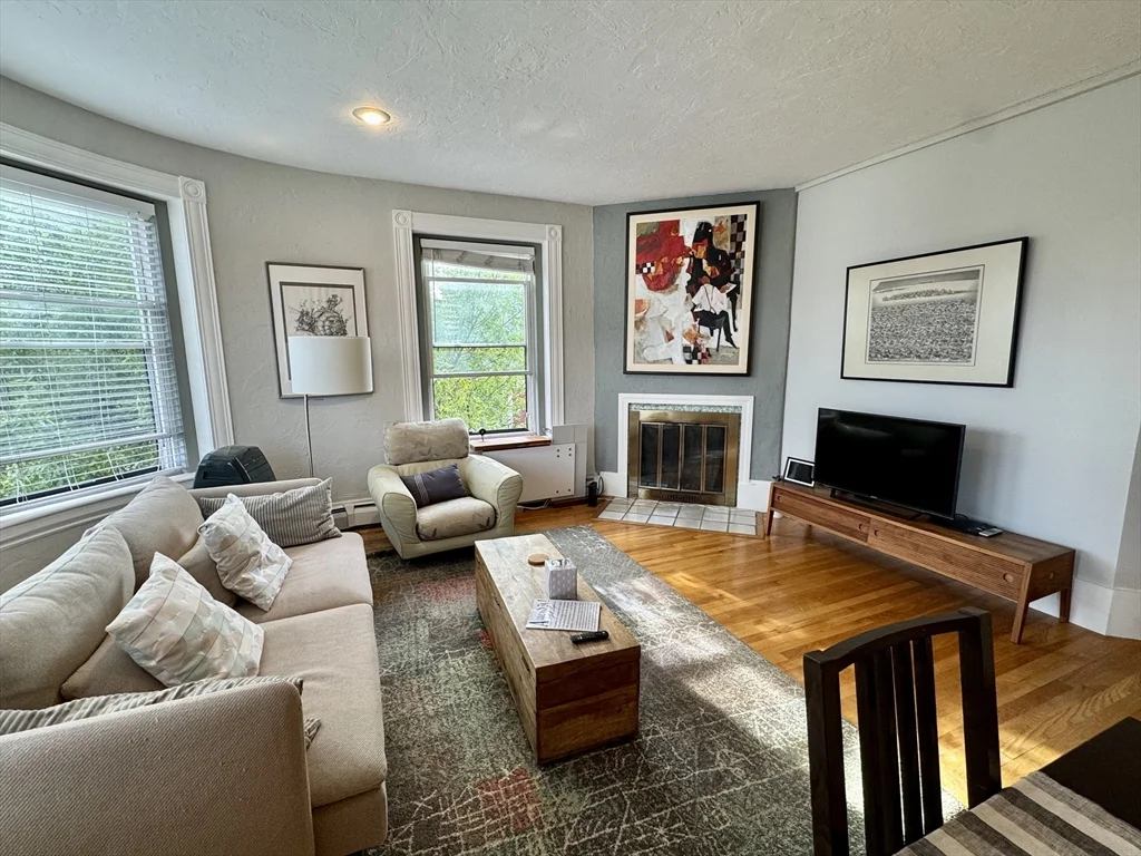 3 bed, 2 bath apartment for rent at 48 Kent St Unit 5E, Brookline Village