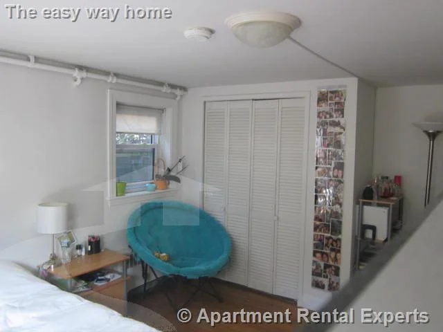 Studio bed, 1 bath apartment for rent at 48 Kirkland St Unit 2, Harvard Square — photo 5 of 5
