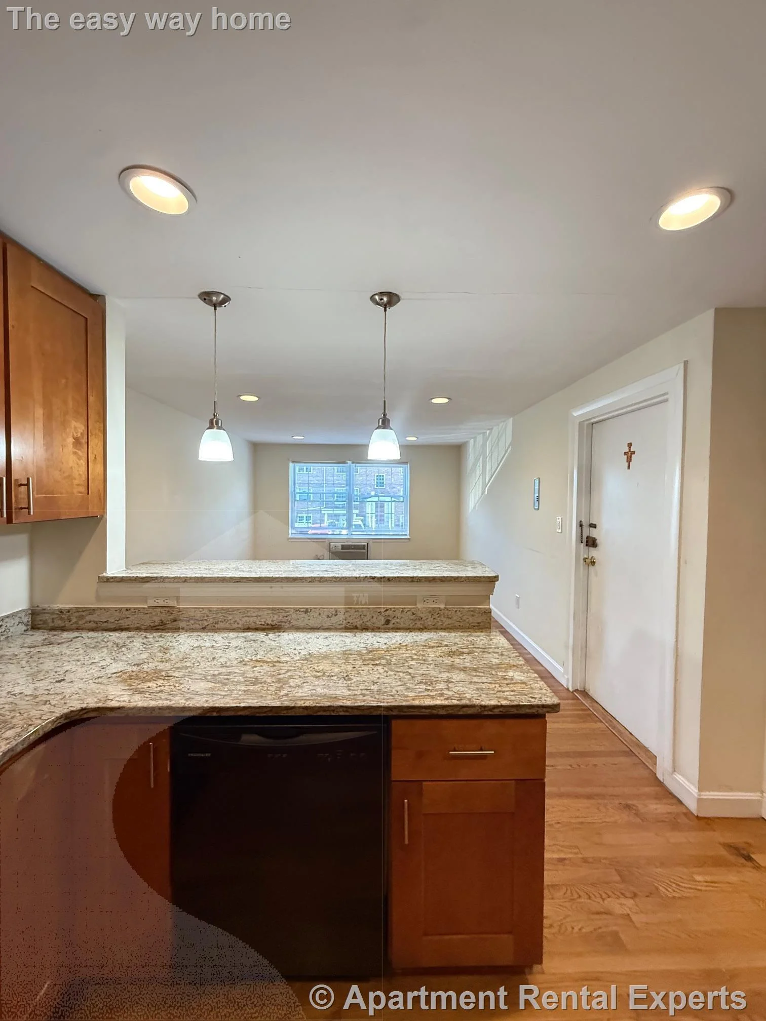 2 bed, 1 bath apartment for rent at 48 Lake Ave Unit BU5, Woburn — photo 2 of 10