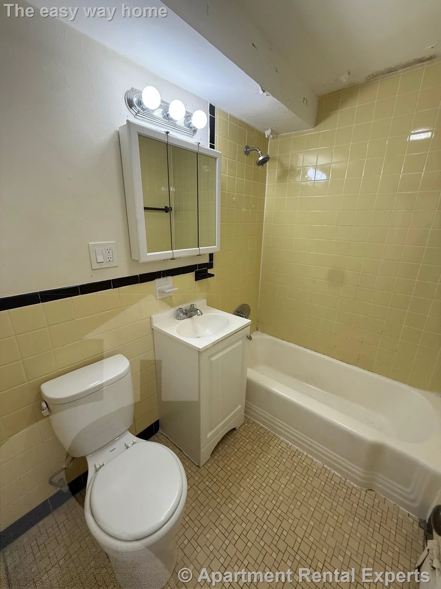 2 bed, 1 bath apartment for rent at 48 Lake Ave Unit BU5, Woburn — photo 6 of 10