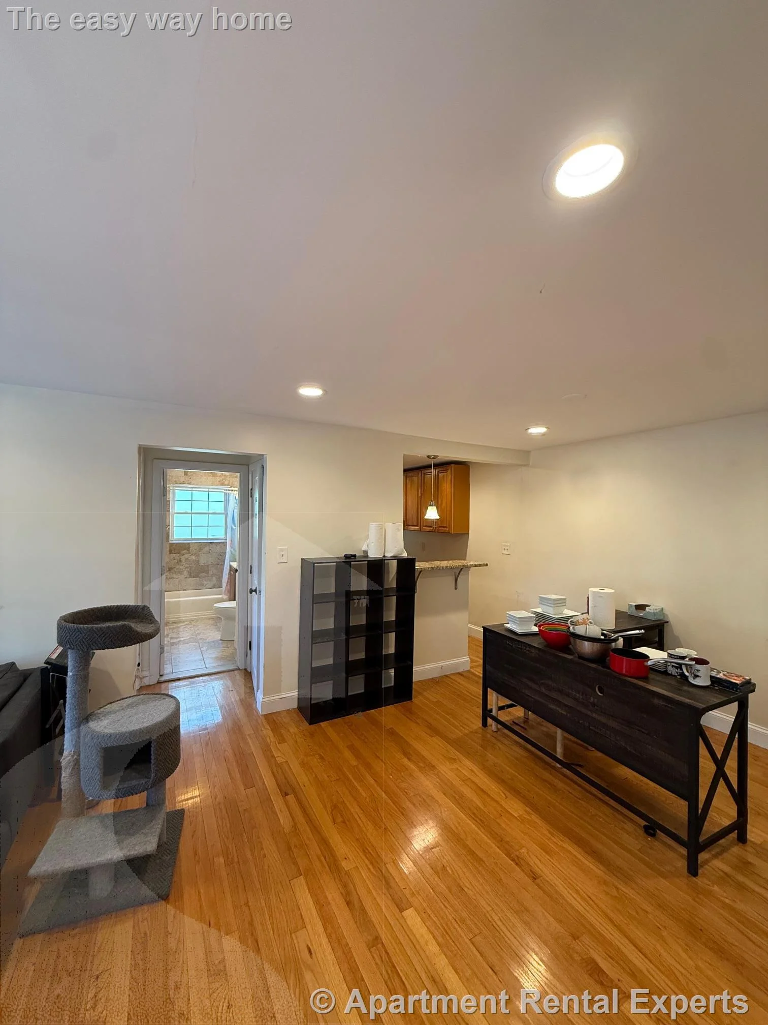 1 bed, 1 bath apartment for rent at 48 Lake Ave Unit Hellenic 7, Woburn — photo 6 of 11