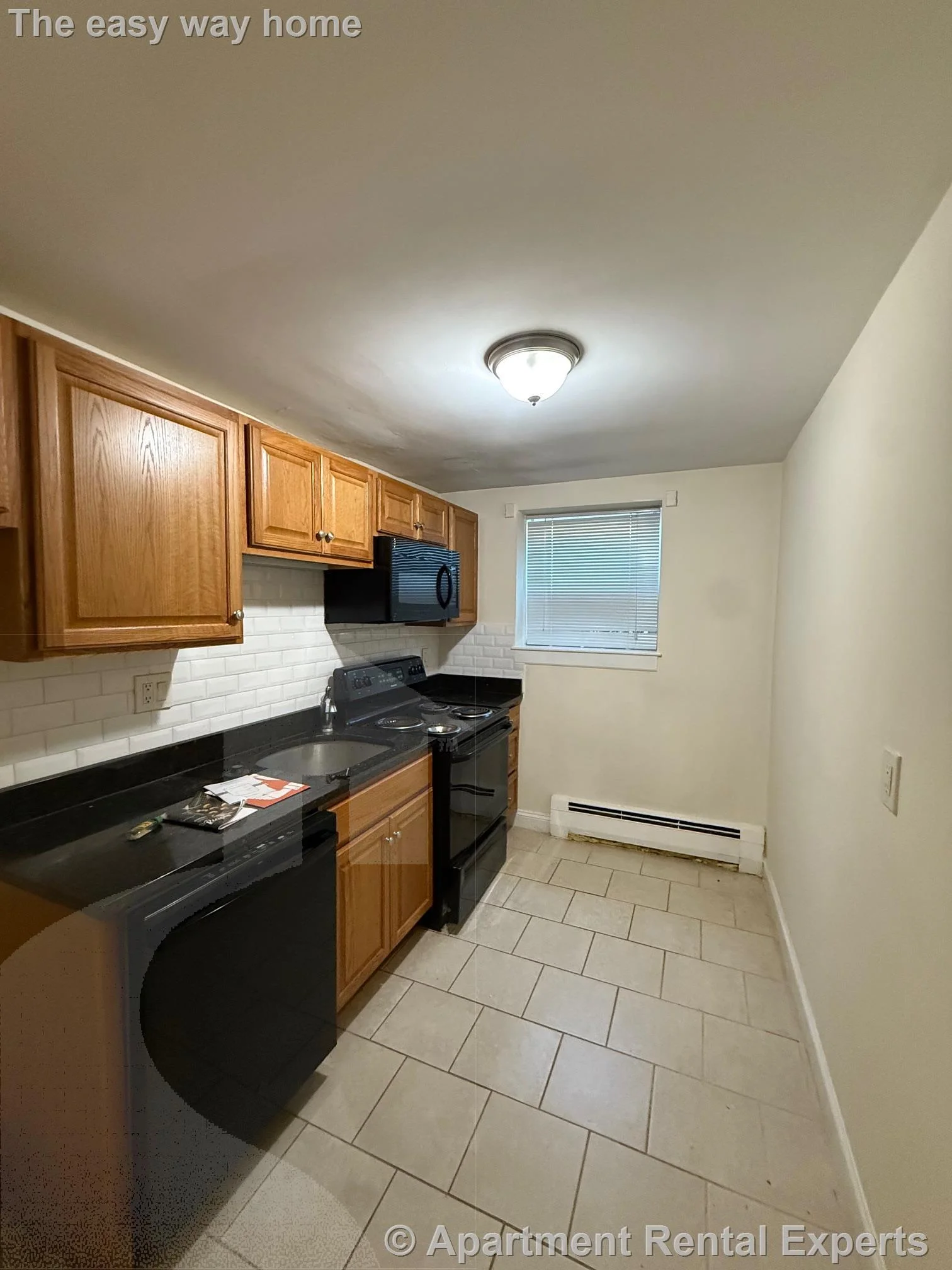 1 bed, 1 bath apartment for rent at 48 Lake Ave Unit Tufts 1, Woburn
