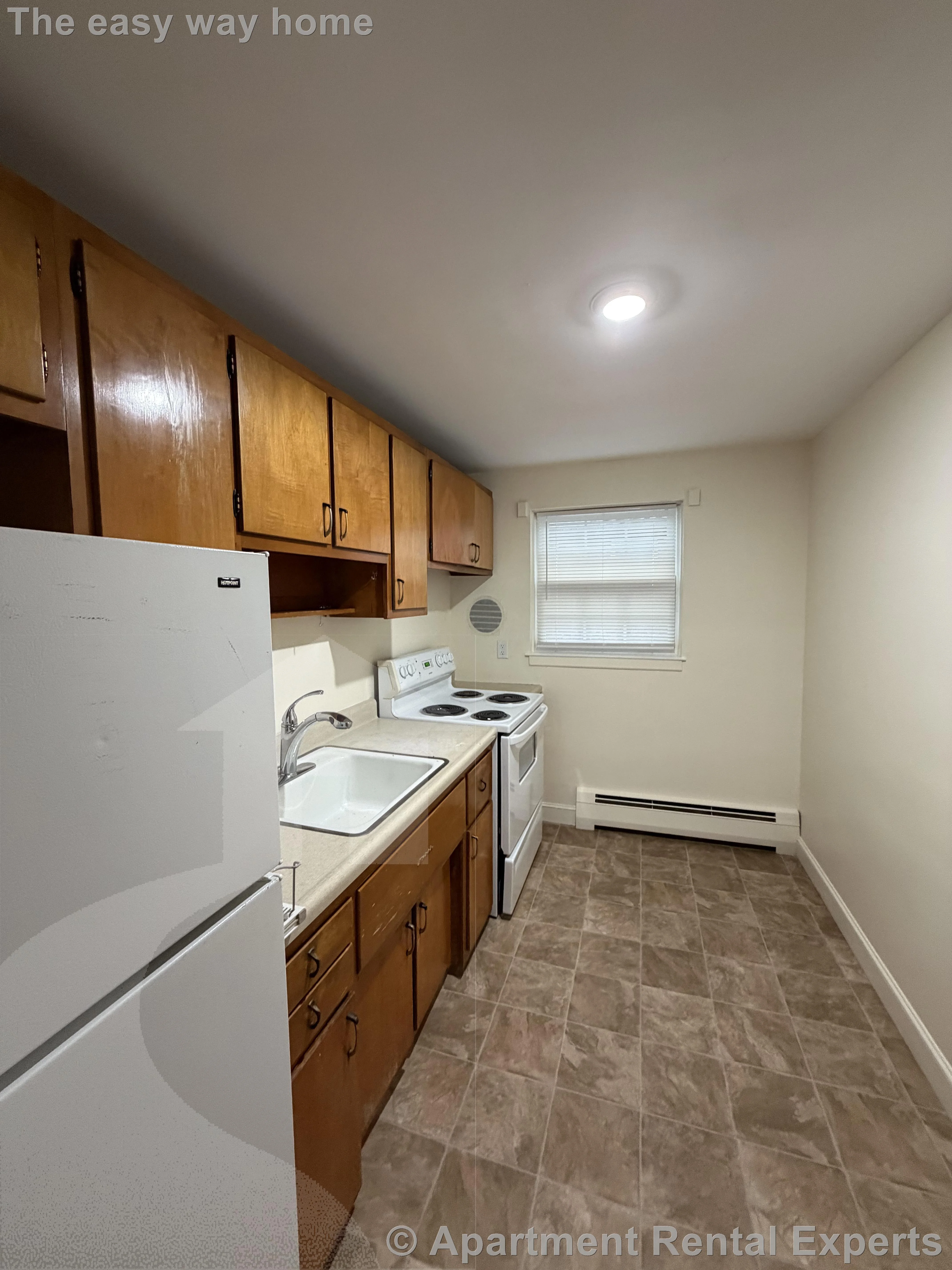 1 bed, 1 bath apartment for rent at 48 Lake Ave Unit Tufts10, Woburn — photo 2 of 5