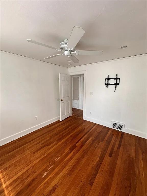 2 bed, 1 bath apartment for rent at 48 Lawn Ave Unit 1, Quincy Point — photo 4 of 14