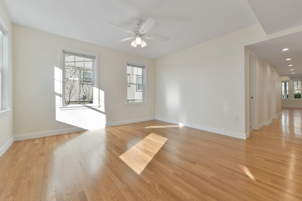 3 bed, 2 bath apartment for rent at 48 Manthorne Rd Unit 1, Roxbury — photo 18 of 30