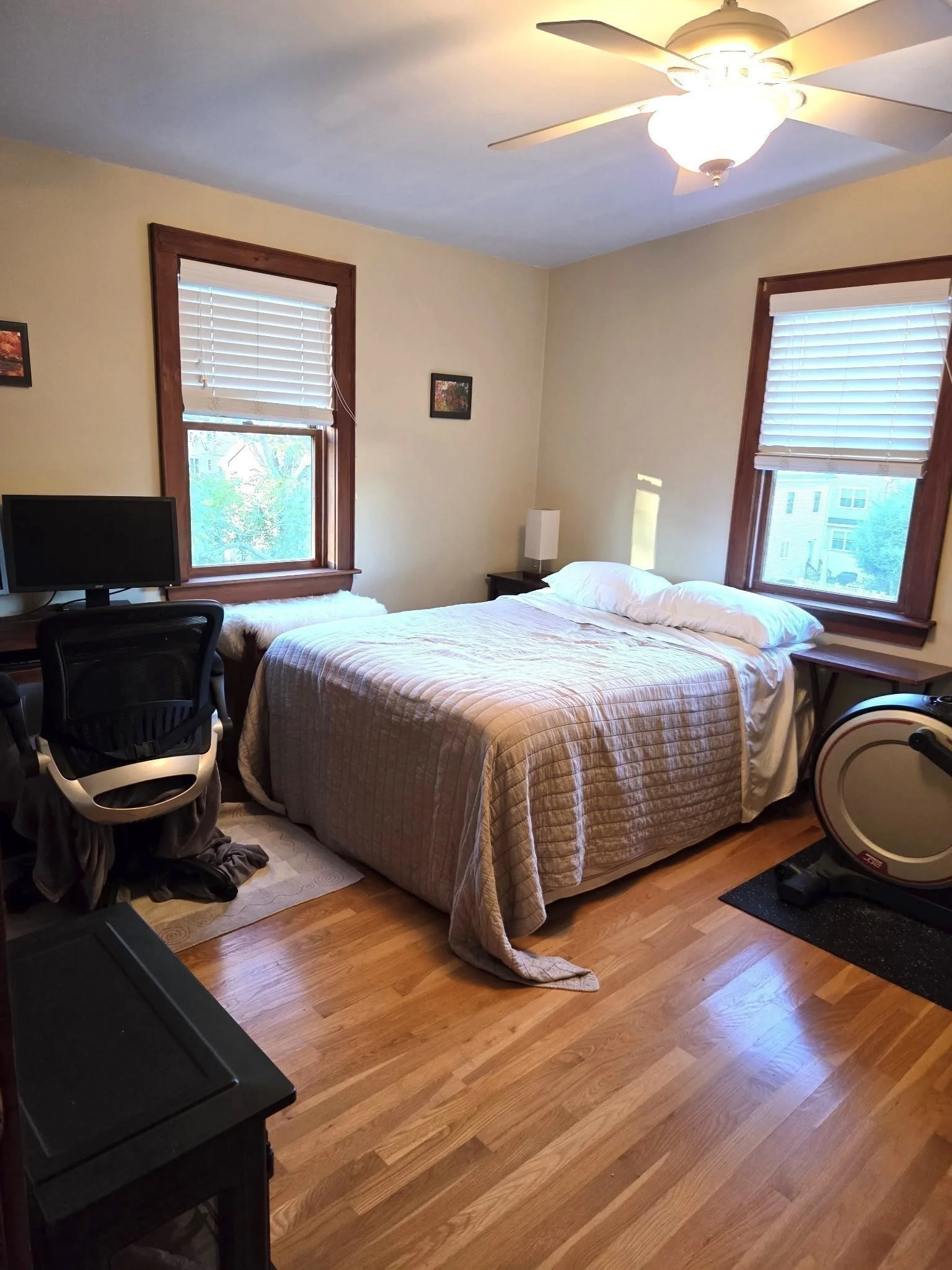 3 bed, 2 bath apartment for rent at 48 Mary St Unit 2, Arlington — photo 12 of 17