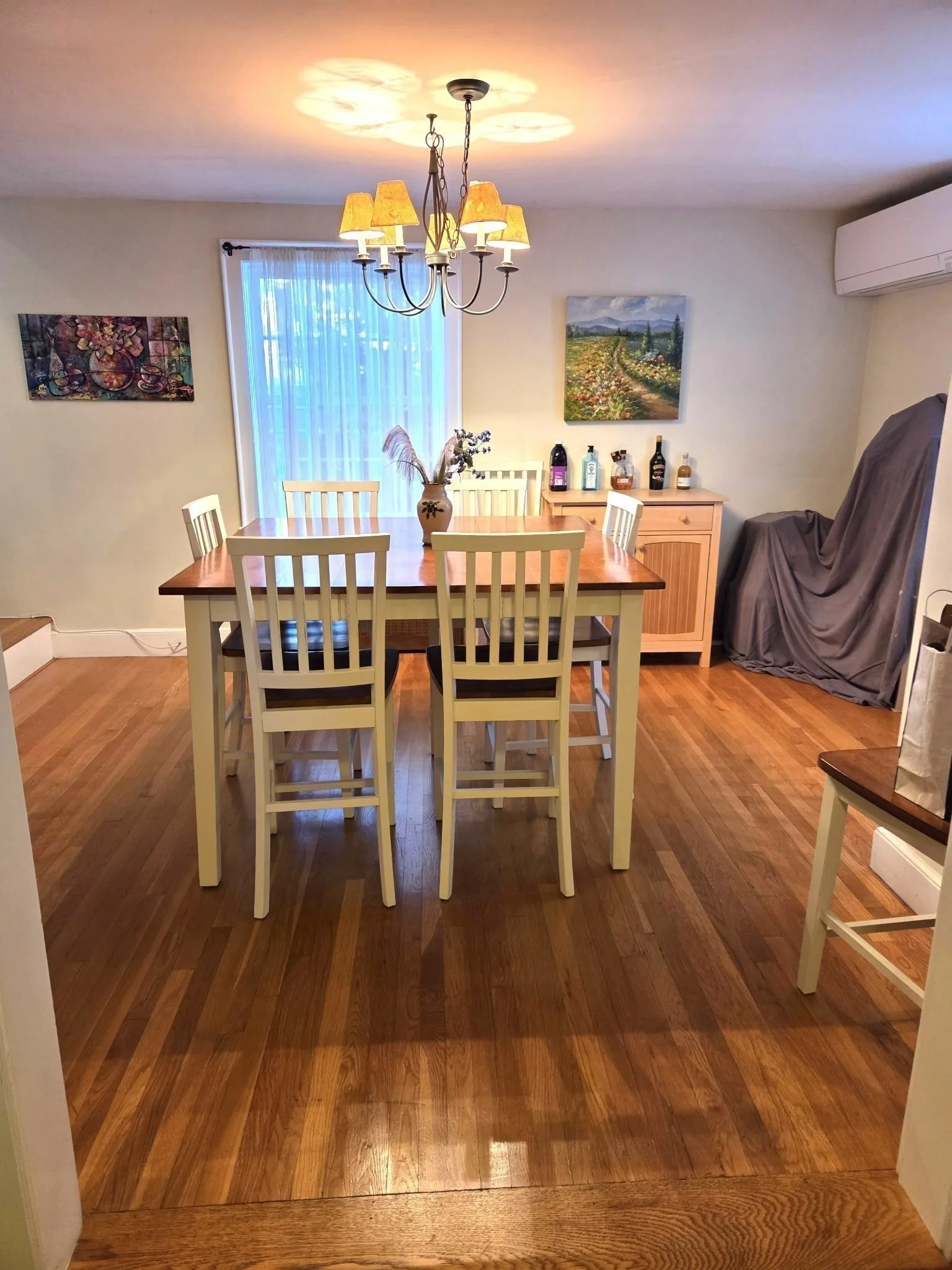 3 bed, 2 bath apartment for rent at 48 Mary St Unit 2, Arlington — photo 4 of 17