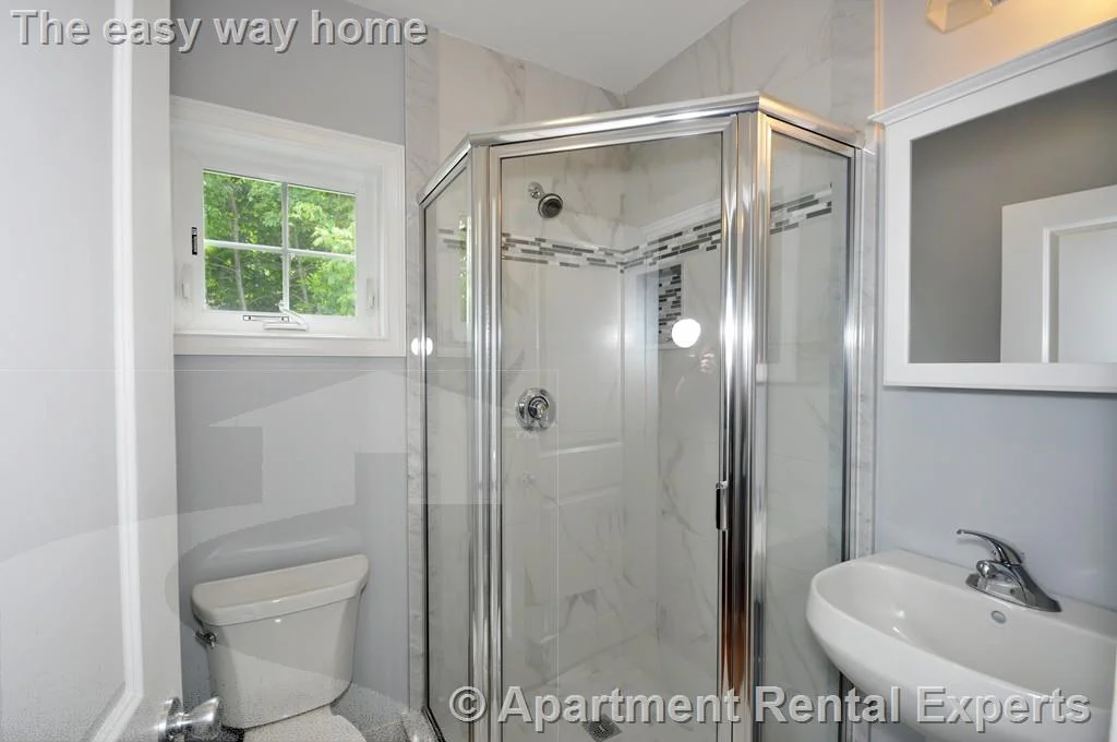 3 bed, 2 bath apartment for rent at 48 Maynard St Unit 1, Arlington Center — photo 16 of 20