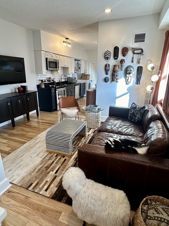2 bed, 1 bath apartment for rent at 48 Mercer St Unit 2, South Boston — photo 8 of 16