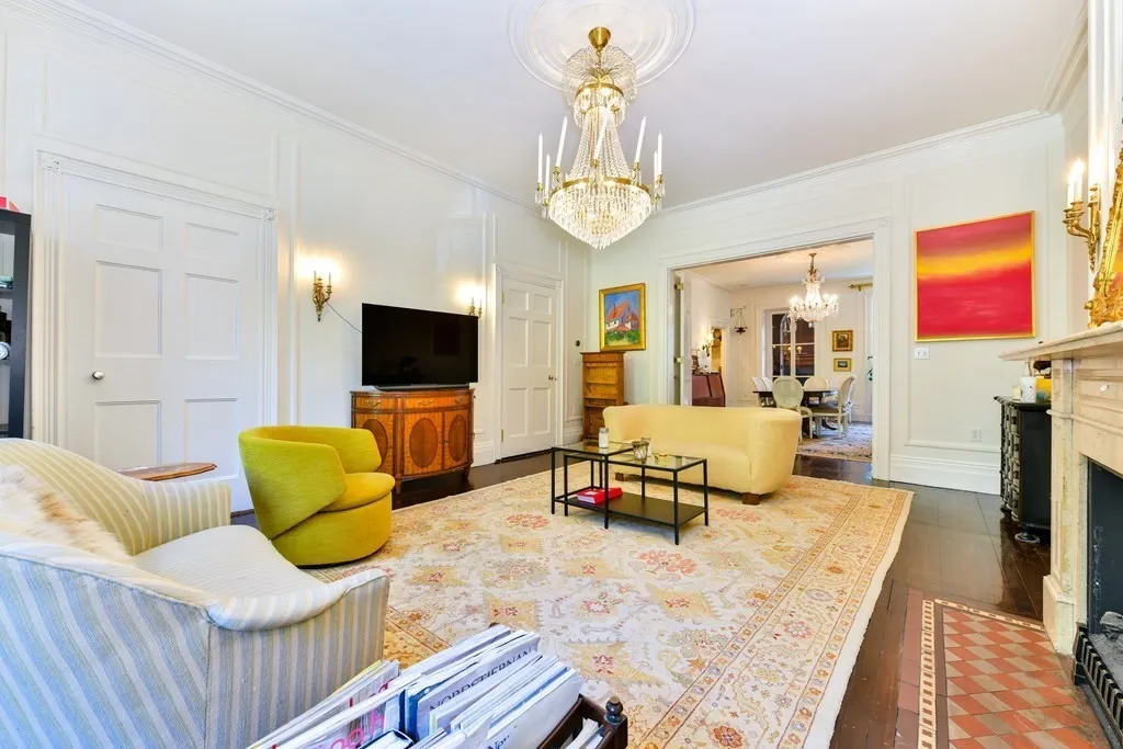 7 bed, 4+ bath apartment for rent at 48 Mount Vernon St Unit 0, Beacon Hill — photo 9 of 31