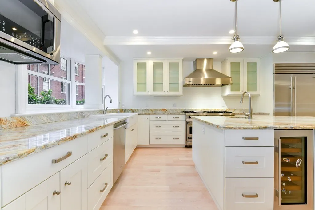 7 bed, 4+ bath apartment for rent at 48 Mount Vernon St Unit 0, Beacon Hill — photo 13 of 31