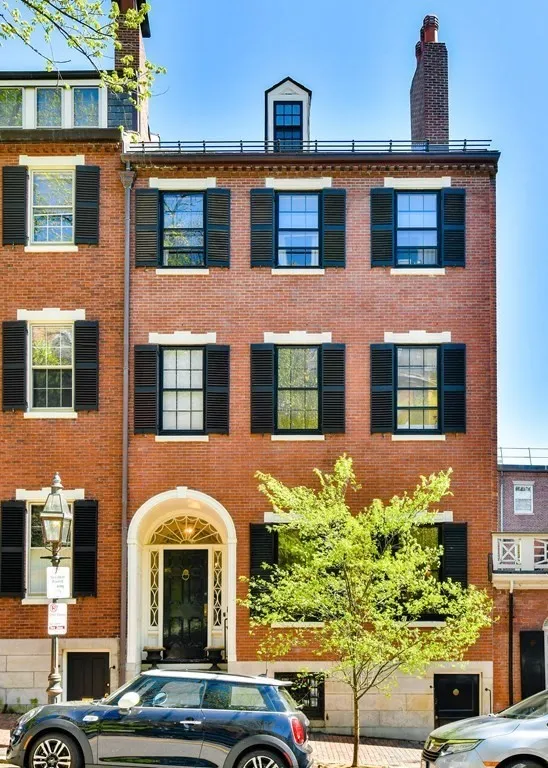 7 bed, 4+ bath apartment for rent at 48 Mount Vernon St Unit 0, Beacon Hill — photo 26 of 31