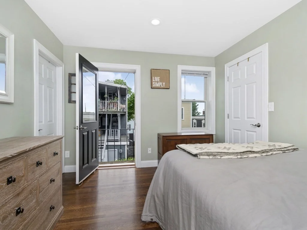 1 bed, 1 bath apartment for rent at 48 Mystic St Unit 3, Charlestown — photo 5 of 9
