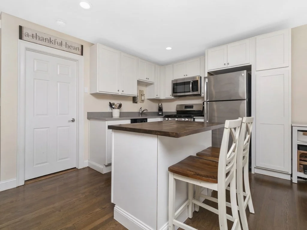1 bed, 1 bath apartment for rent at 48 Mystic St Unit 3, Charlestown — photo 2 of 9