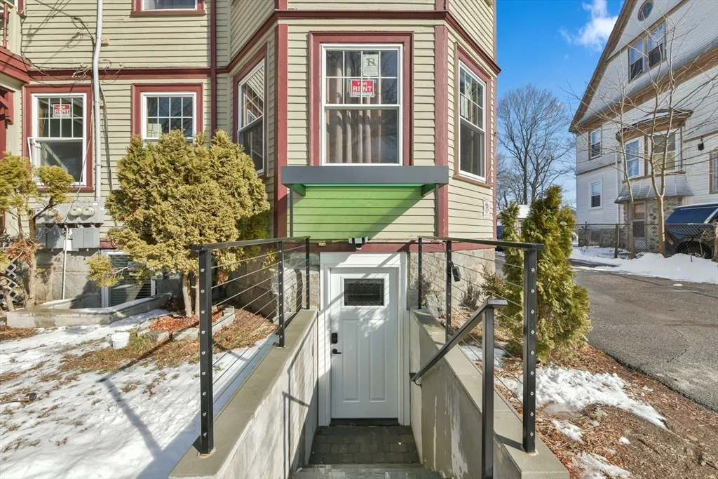 2 bed, 2 bath apartment for rent at 48 Oak St Unit B1, Boston — photo 22 of 22