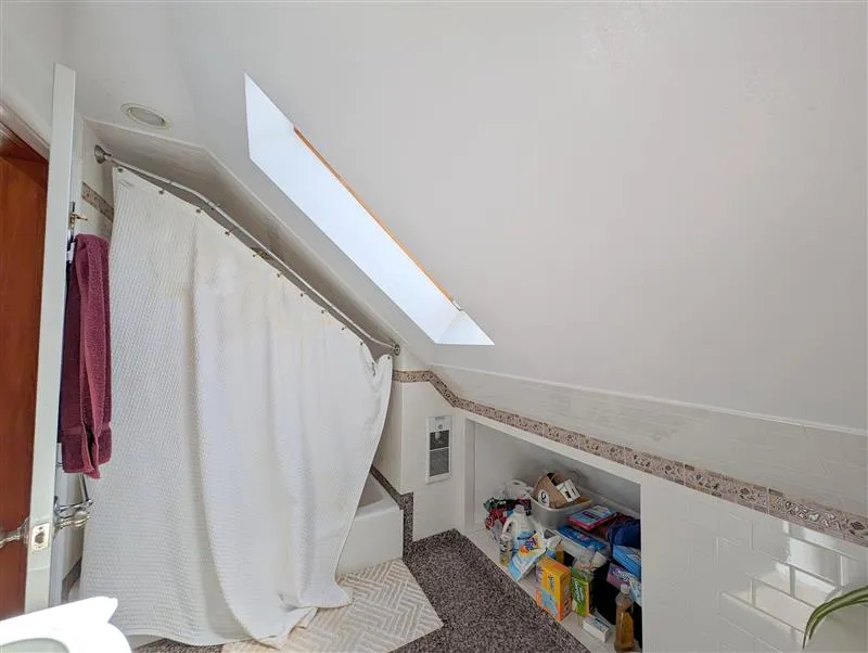 2 bed, 1 bath apartment for rent at 48 Orchard St Unit 3, Medford — photo 7 of 18