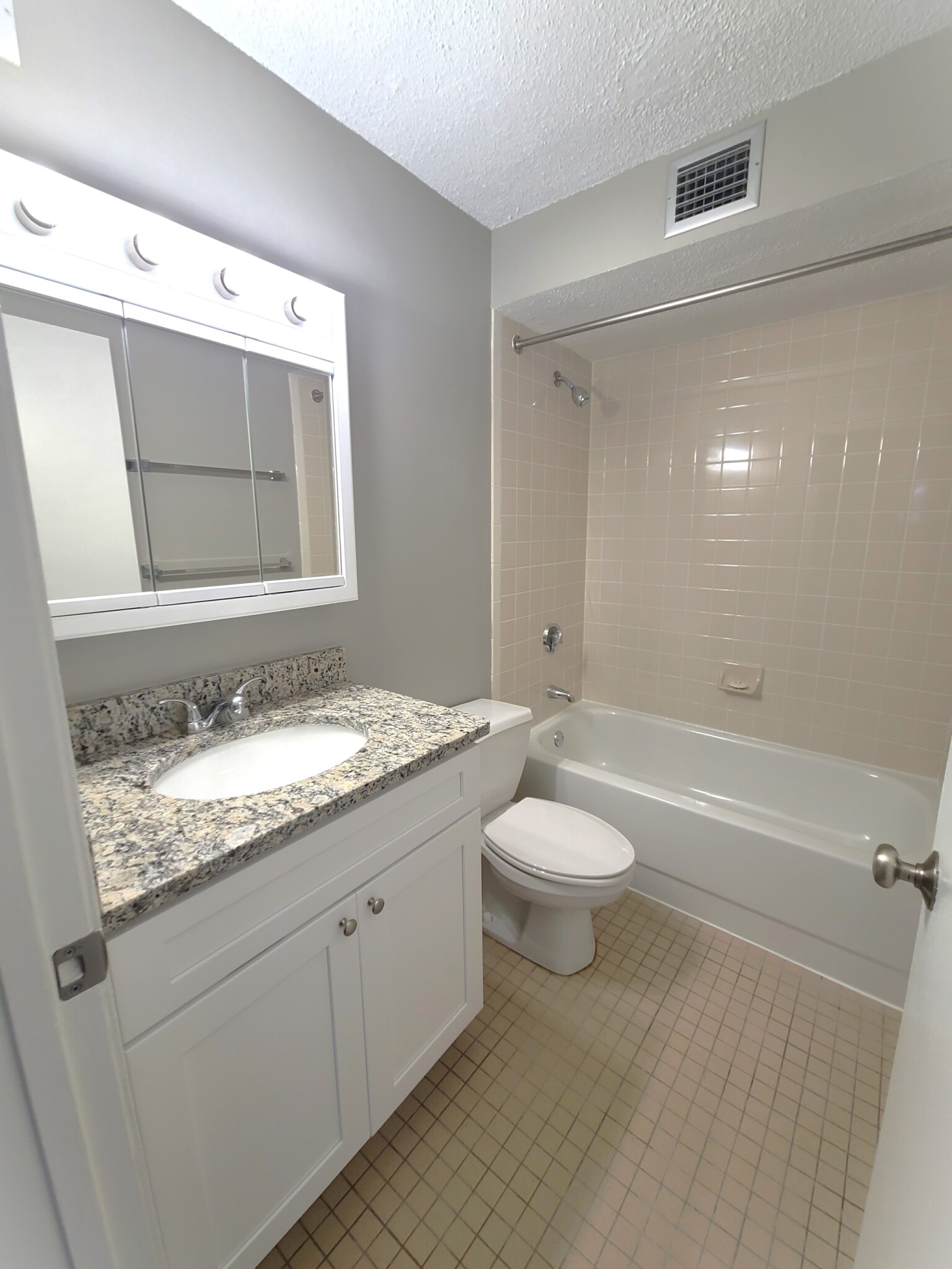 2 bed, 1 bath apartment for rent at 48 Peninsula Pl Unit 315, Dorchester — photo 9 of 9