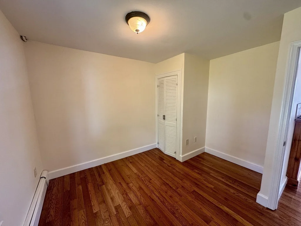 3 bed, 1 bath apartment for rent at 48 Pleasant St Unit 1, Holbrook — photo 13 of 21