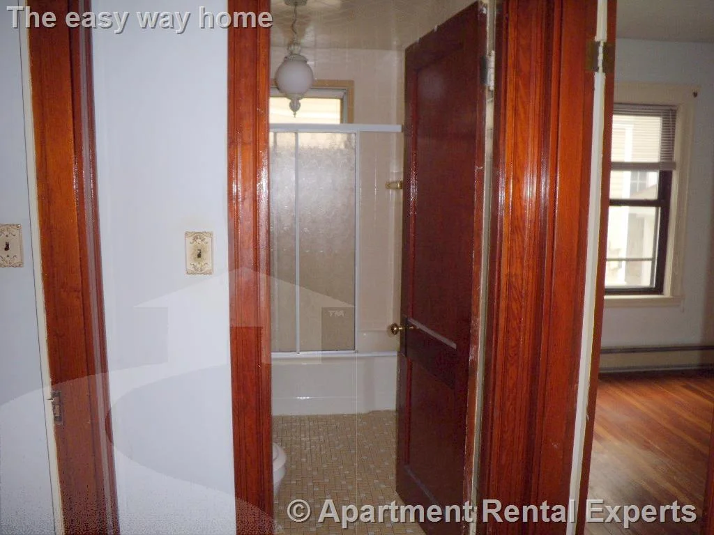 2 bed, 1 bath apartment for rent at 48 Powderhouse Blvd Unit 1, Davis Square — photo 11 of 24