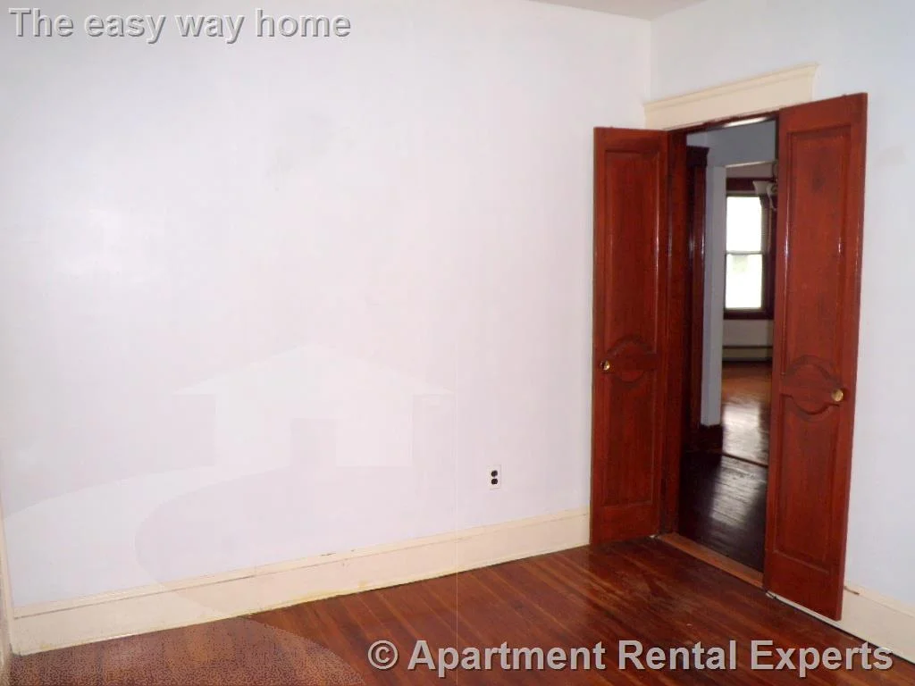 2 bed, 1 bath apartment for rent at 48 Powderhouse Blvd Unit 1, Davis Square — photo 15 of 24