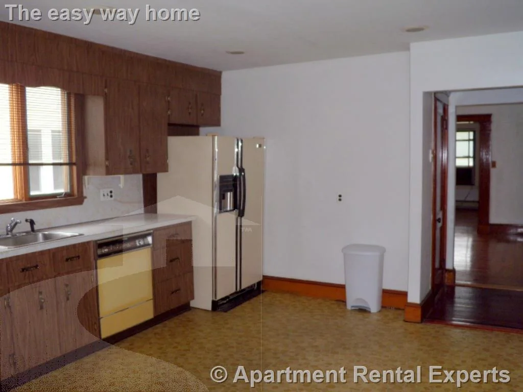 2 bed, 1 bath apartment for rent at 48 Powderhouse Blvd Unit 1, Davis Square — photo 18 of 24